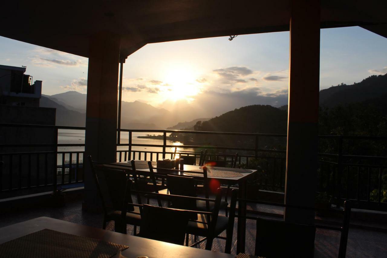 Hotel Direction Pokhara Exterior photo