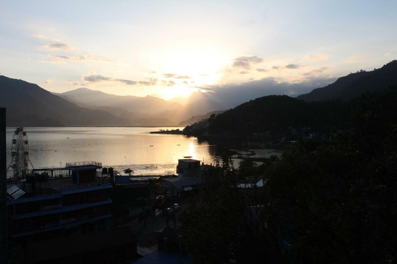 Hotel Direction Pokhara Exterior photo