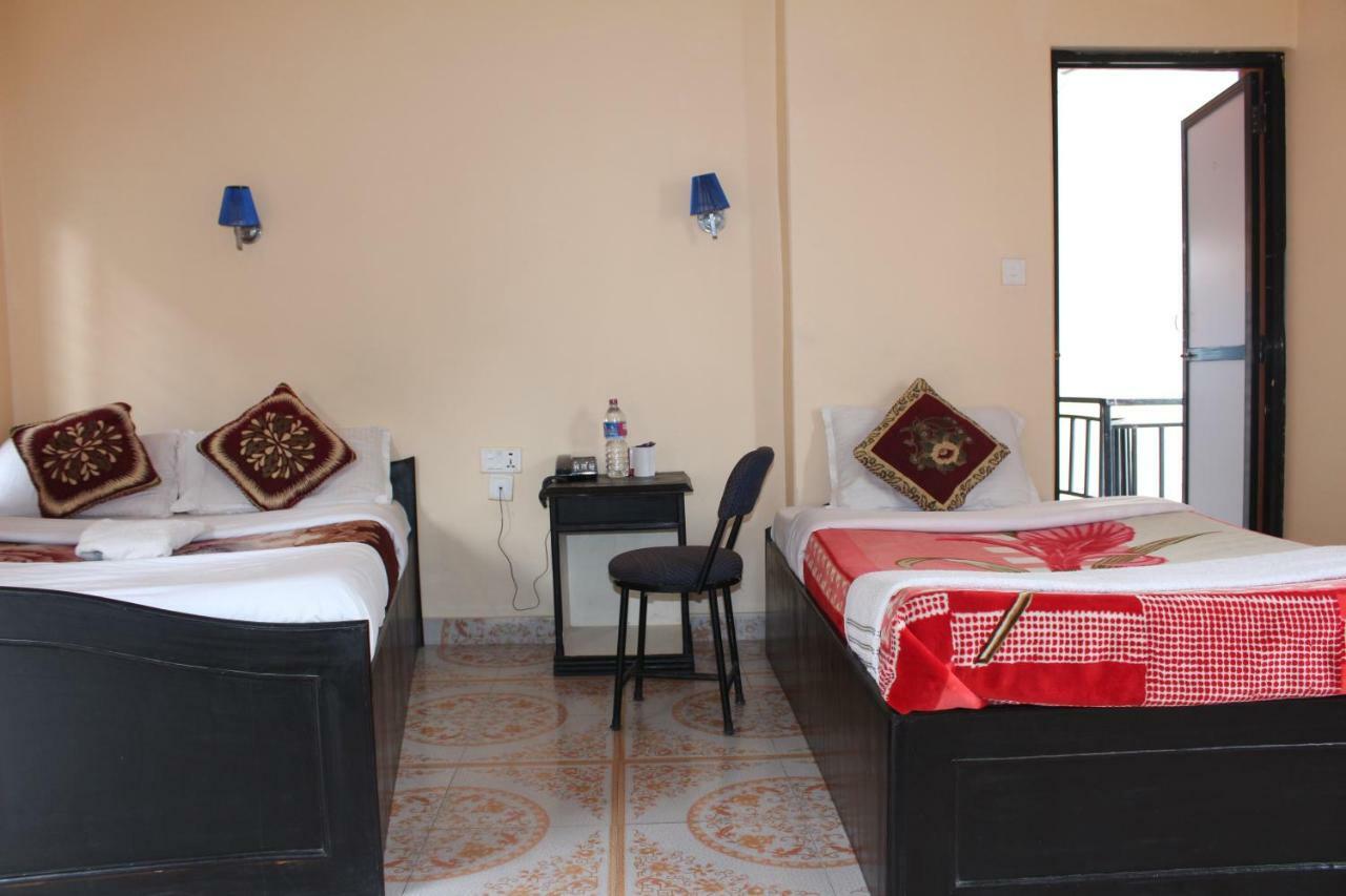 Hotel Direction Pokhara Exterior photo